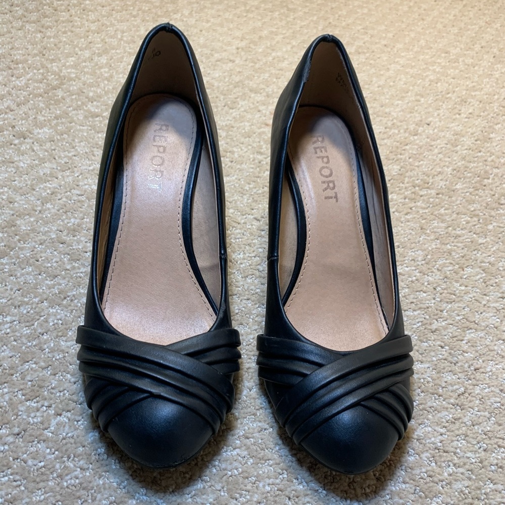 report black heels